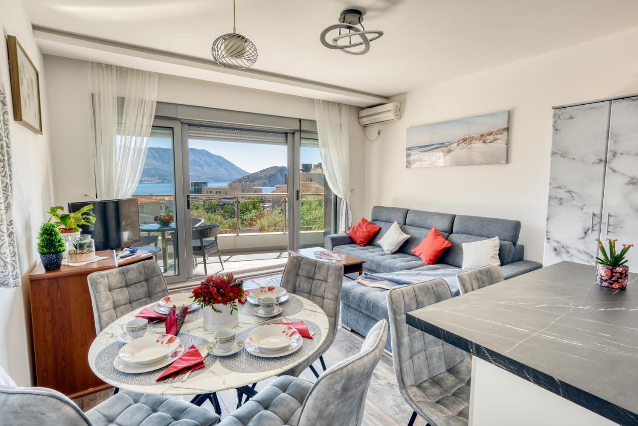 Apartment With A View Budva Kültér fotó